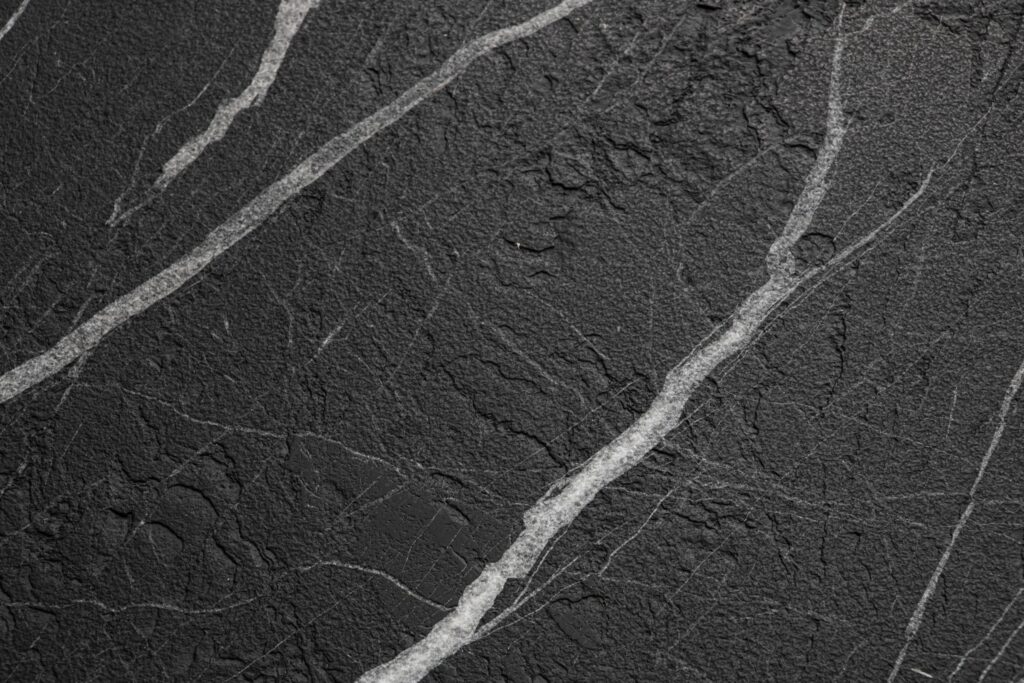 Noirblanc in Rivenplus